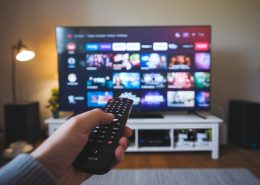 What should beginners look for when choosing their first IPTV service?